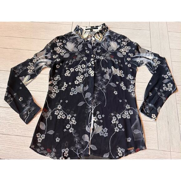 Guess poly button down embellished collar semi sheer floral print shirt. Sz S - Picture 1 of 6